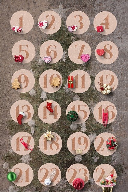 Surprenez votre amour avec un calendrier de l'avent couple personnalisé